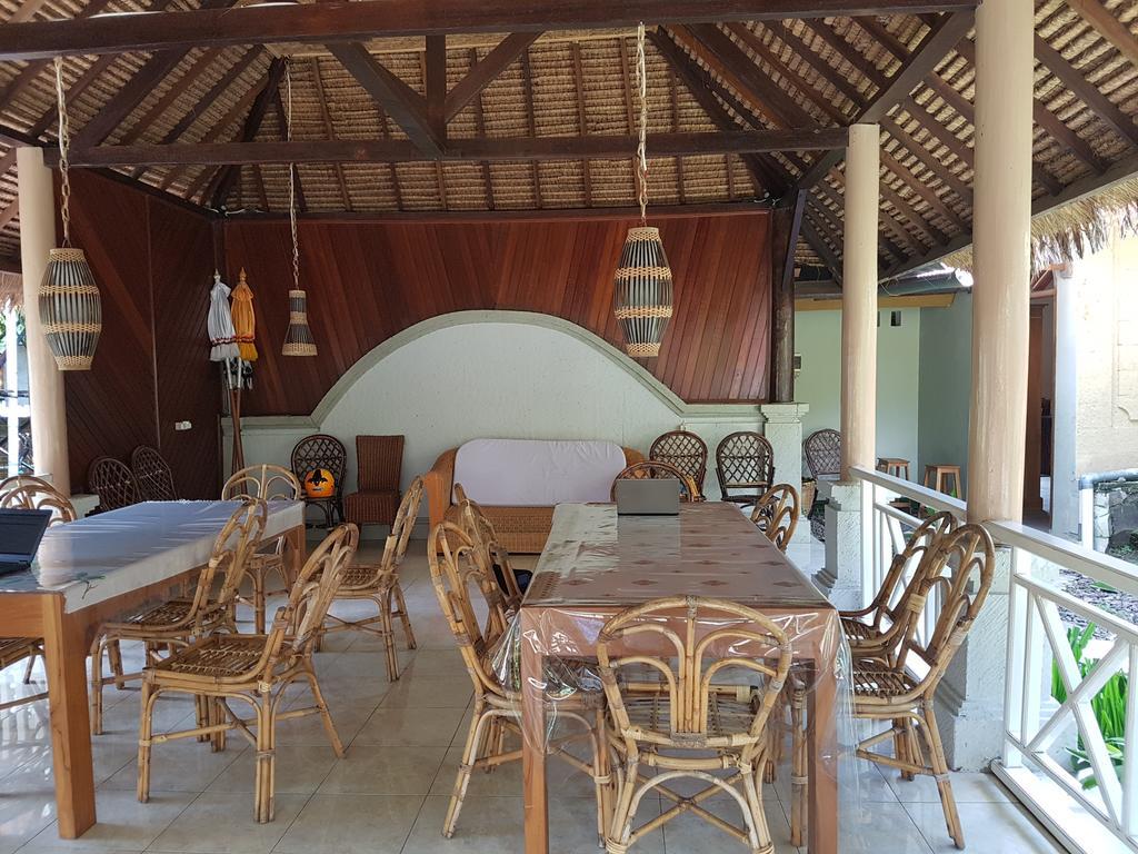 Villa Bale Seni Mataram Extérieur photo